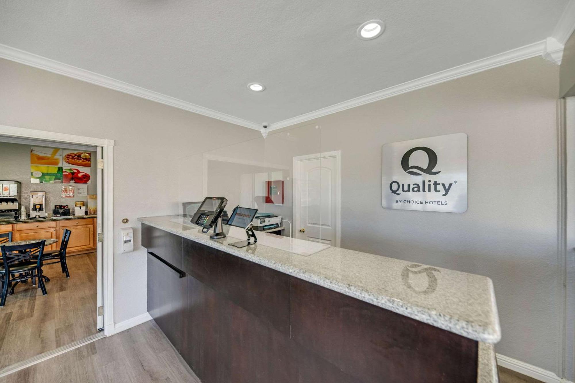 Quality Inn Santa Cruz Eksteriør bilde